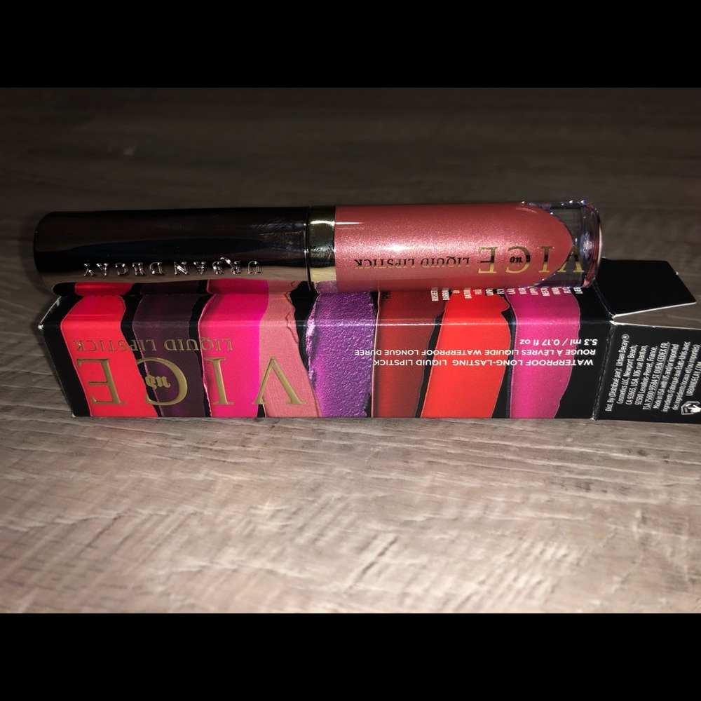 Matte waterproof liquid lipstick